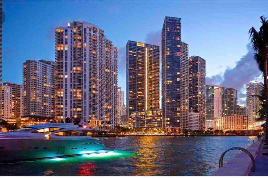 New Luxurious Studio Private In The Heart Of Miami Ngoại thất bức ảnh